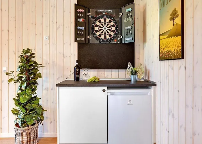 Luxury Family Retreat - By Traum Дом отдыха *