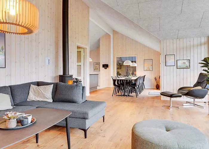 Дом отдыха Luxury Family Retreat - By Traum