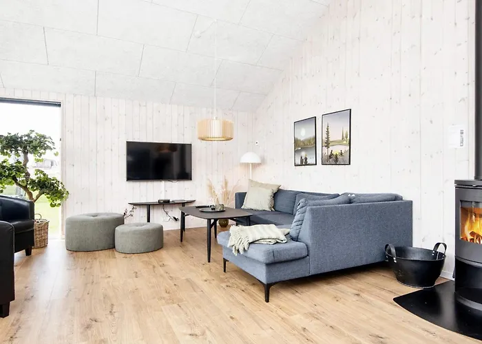 Дом отдыха Luxury Family Retreat - By Traum Бёркоп